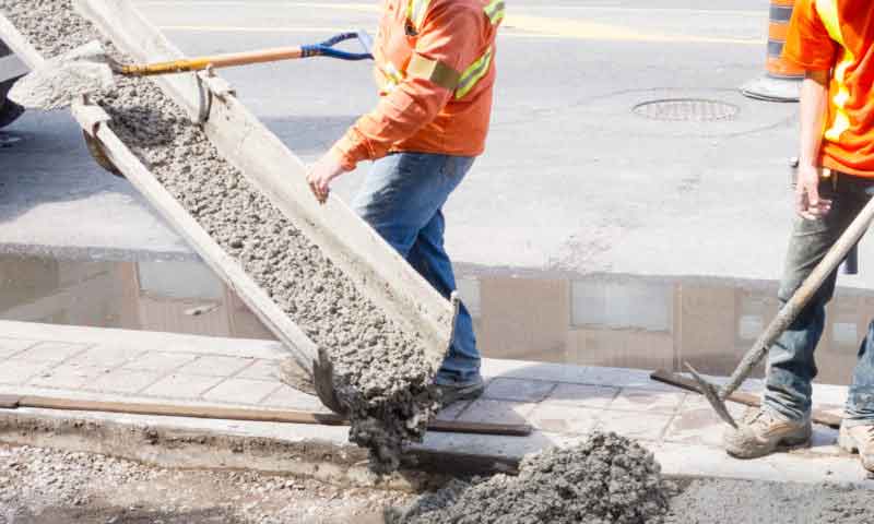 Guys Working on a New concrete Driveway in Sunshine Coast